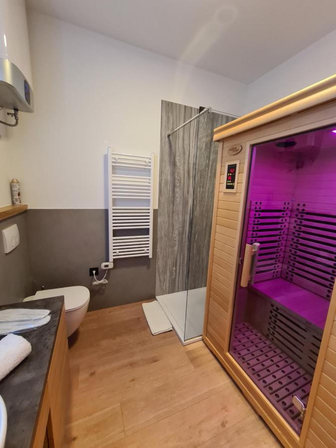Deluxe Apartments "In The Center" 里耶卡 外观 照片